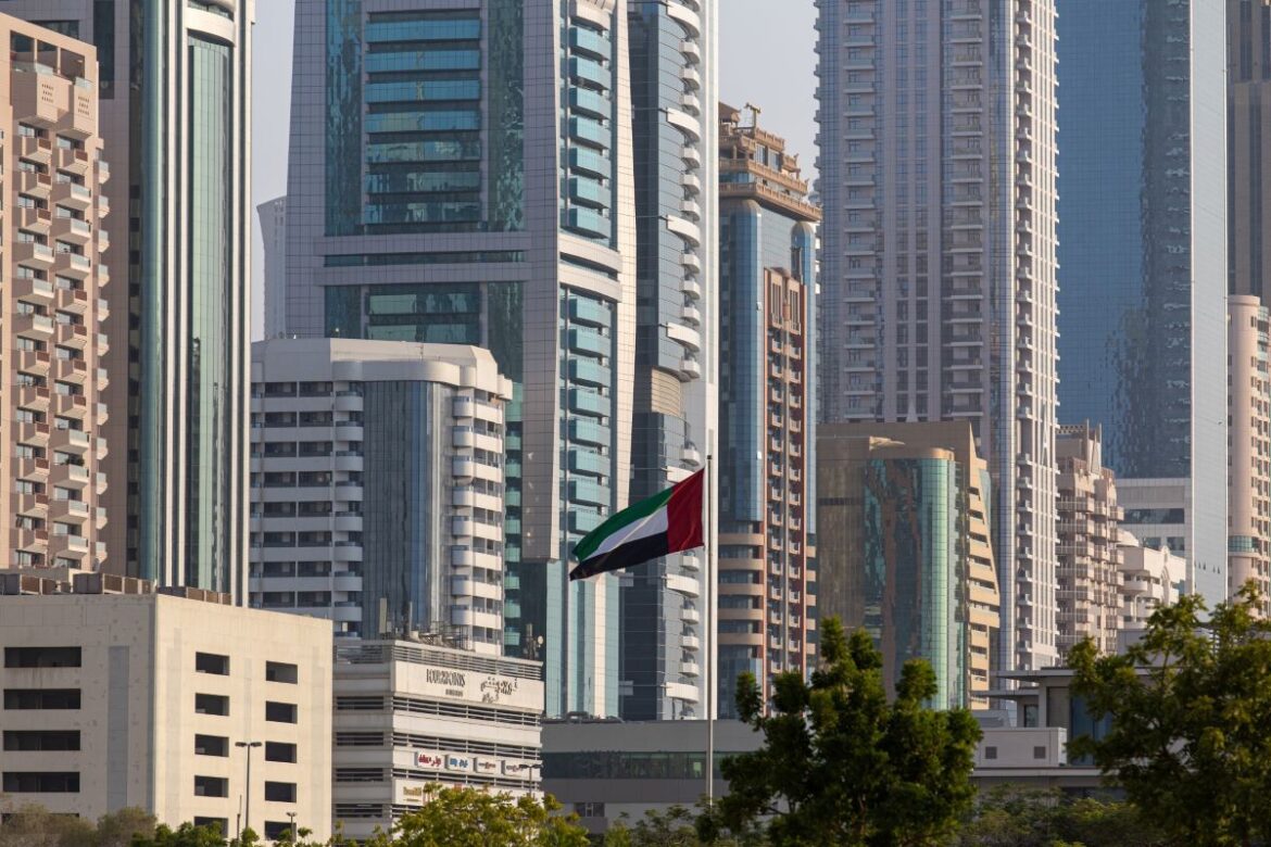 ارتفاع قيمة المعاملات العقارية في دبي 37% في أول 10 أشهر