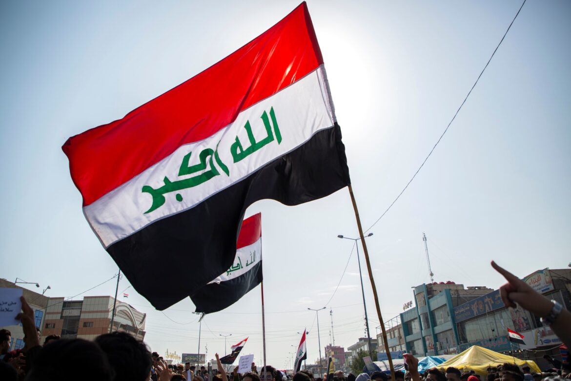 العراق توقع اتفاقاً مع مؤسسة دولية لتمويل أكبر مطاراتها