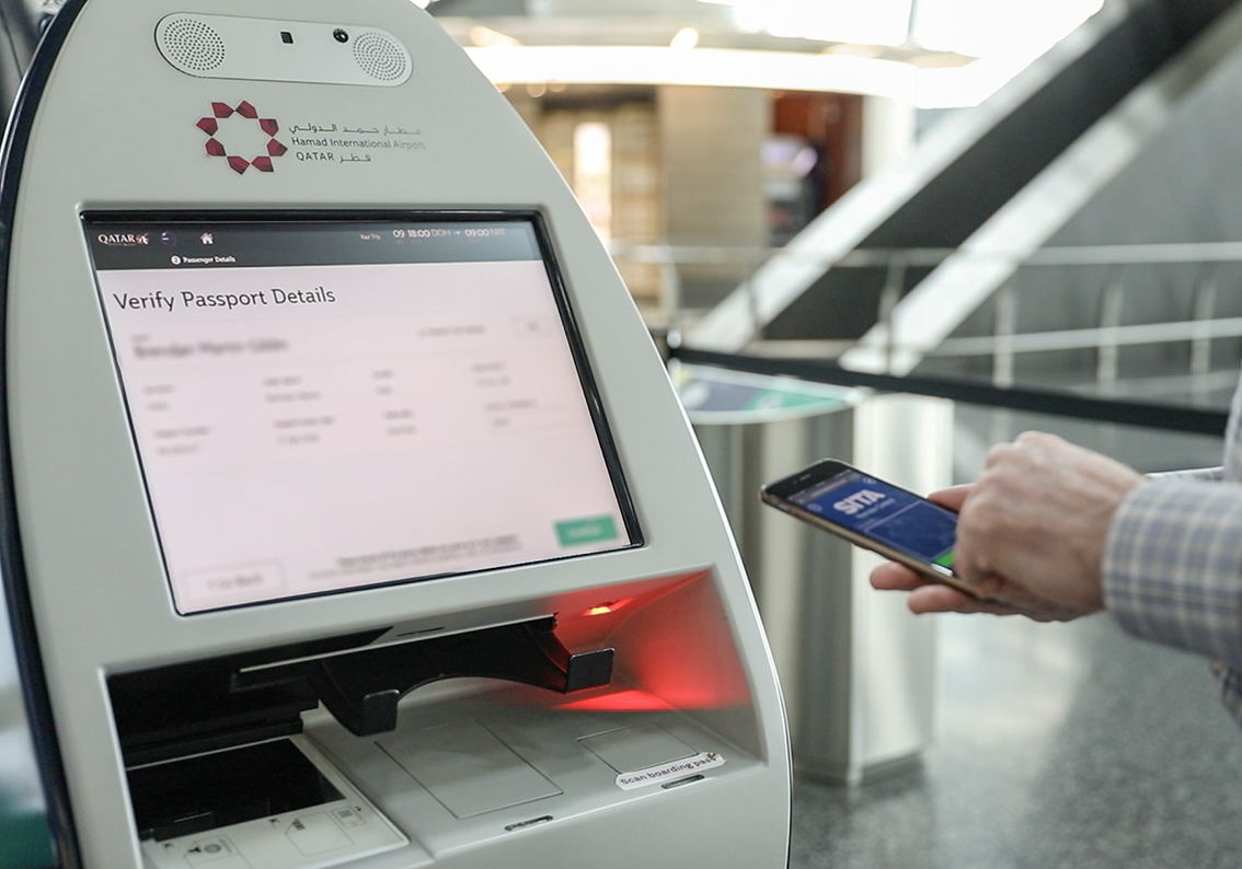 مطار حمد الدولي يوفر حلول إرشادية رقمية لتوجيه المسافرين